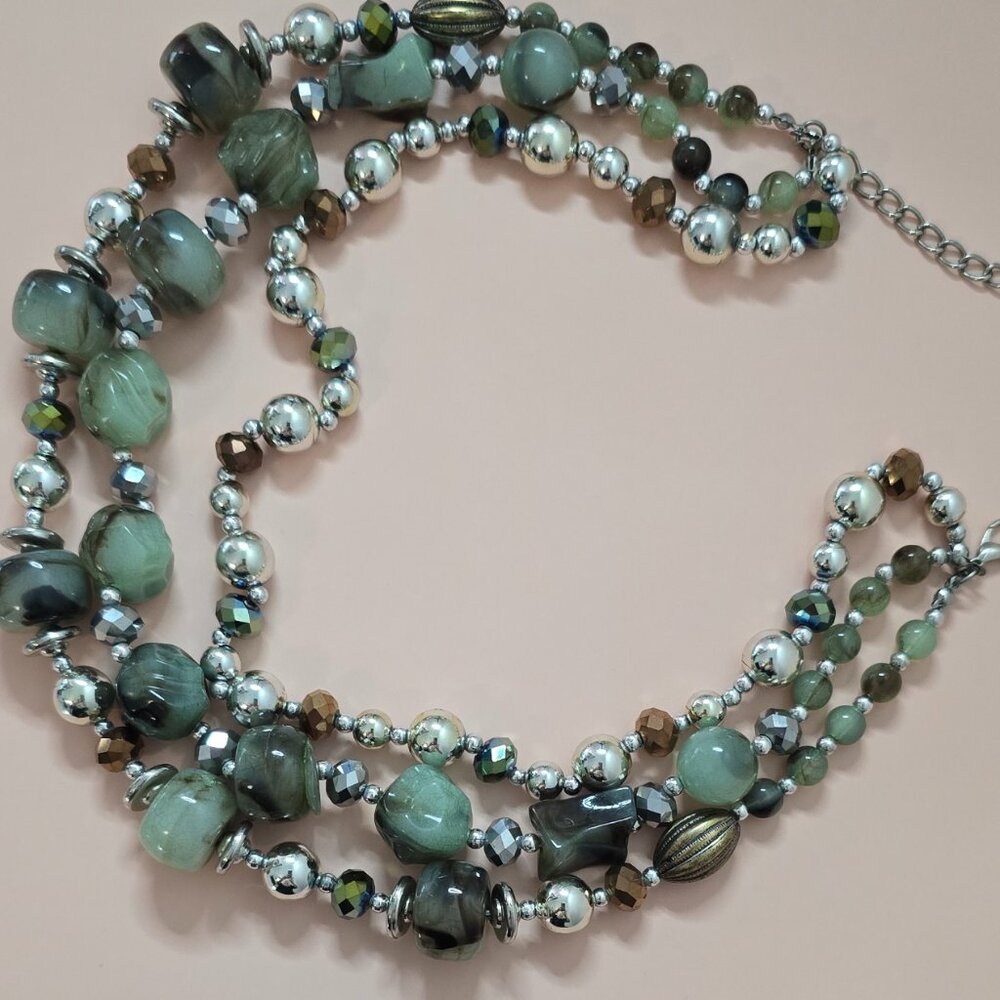 Necklace - Picture 2 of 4